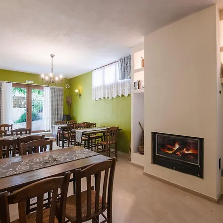 Archodiko Toliadi Boutique And 4*