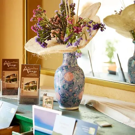 Πανσιόν Archodiko Toliadi Boutique And Ουρανούπολη